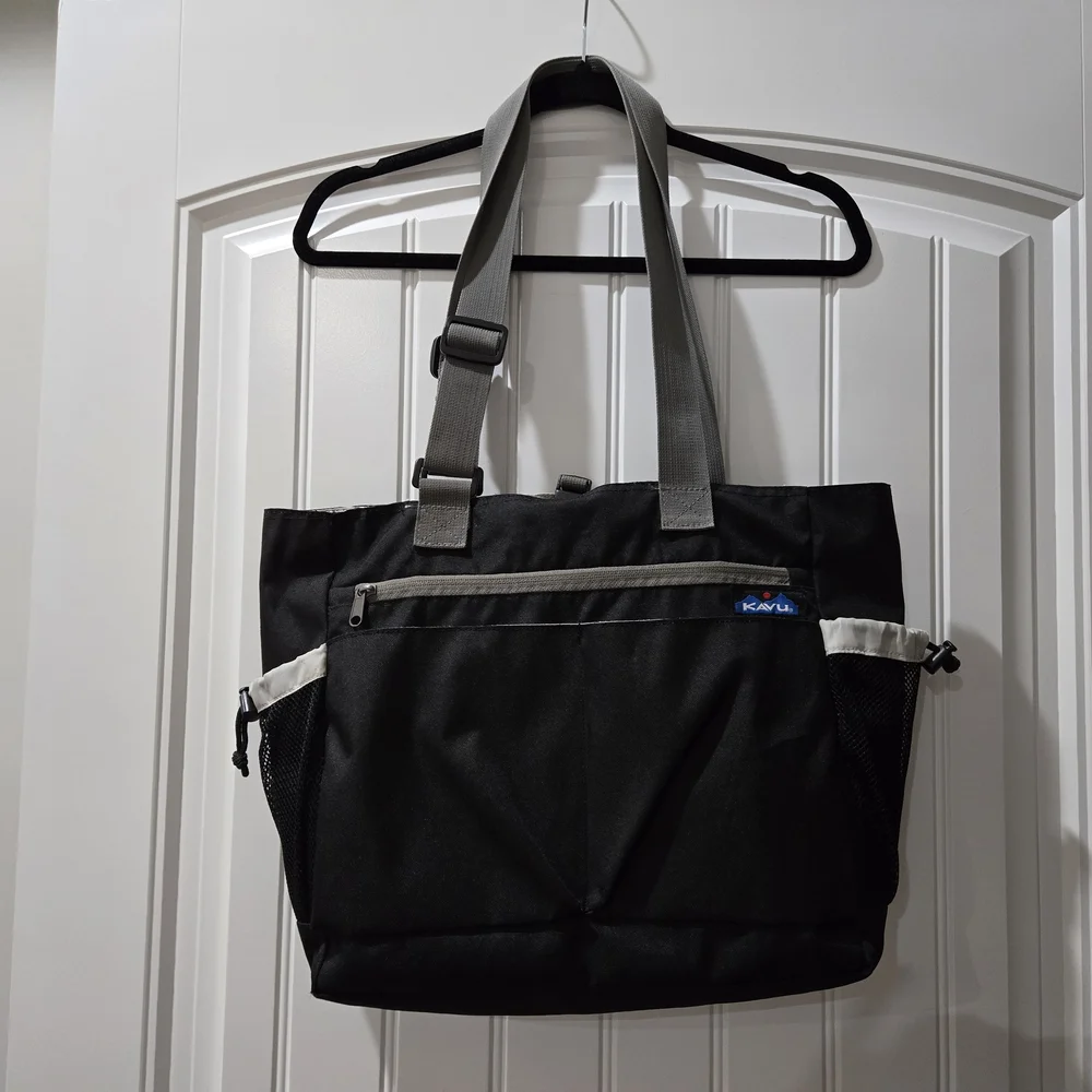 Kavu Black and Gray Baby Bag